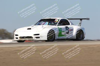 media/Oct-26-2025-CalClub SCCA (Sun) [[8ce1e69566]]/Group 4/Grapevine/